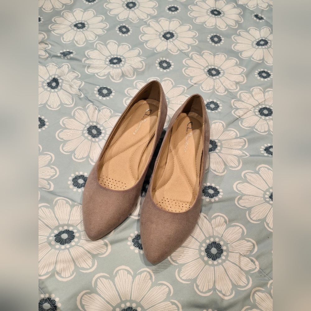 CL by Chinese Laundry Women's Alyce Pump